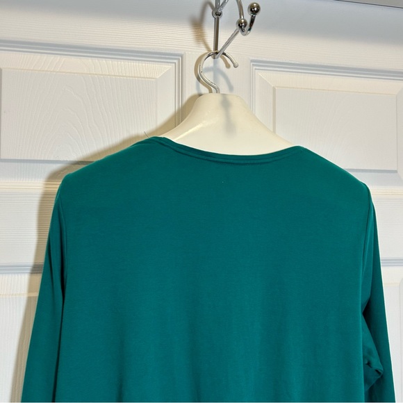 Croft & Barrow Long Sleeve Classic Tee - Picture 6 of 8